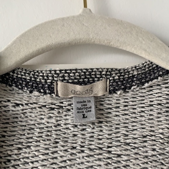 Urban Outfitters Knit Cardigan - Picture 2 of 6